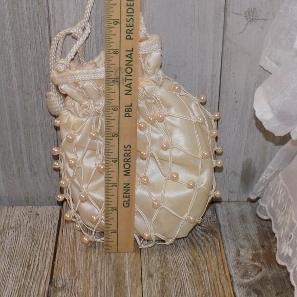 HAND BAG FAUX PEARLS OFF WHITE  WEDDING EVENING OUT - Picture 2 of 7